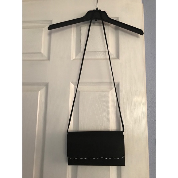 La Regale Handbags - Black formal crossbody